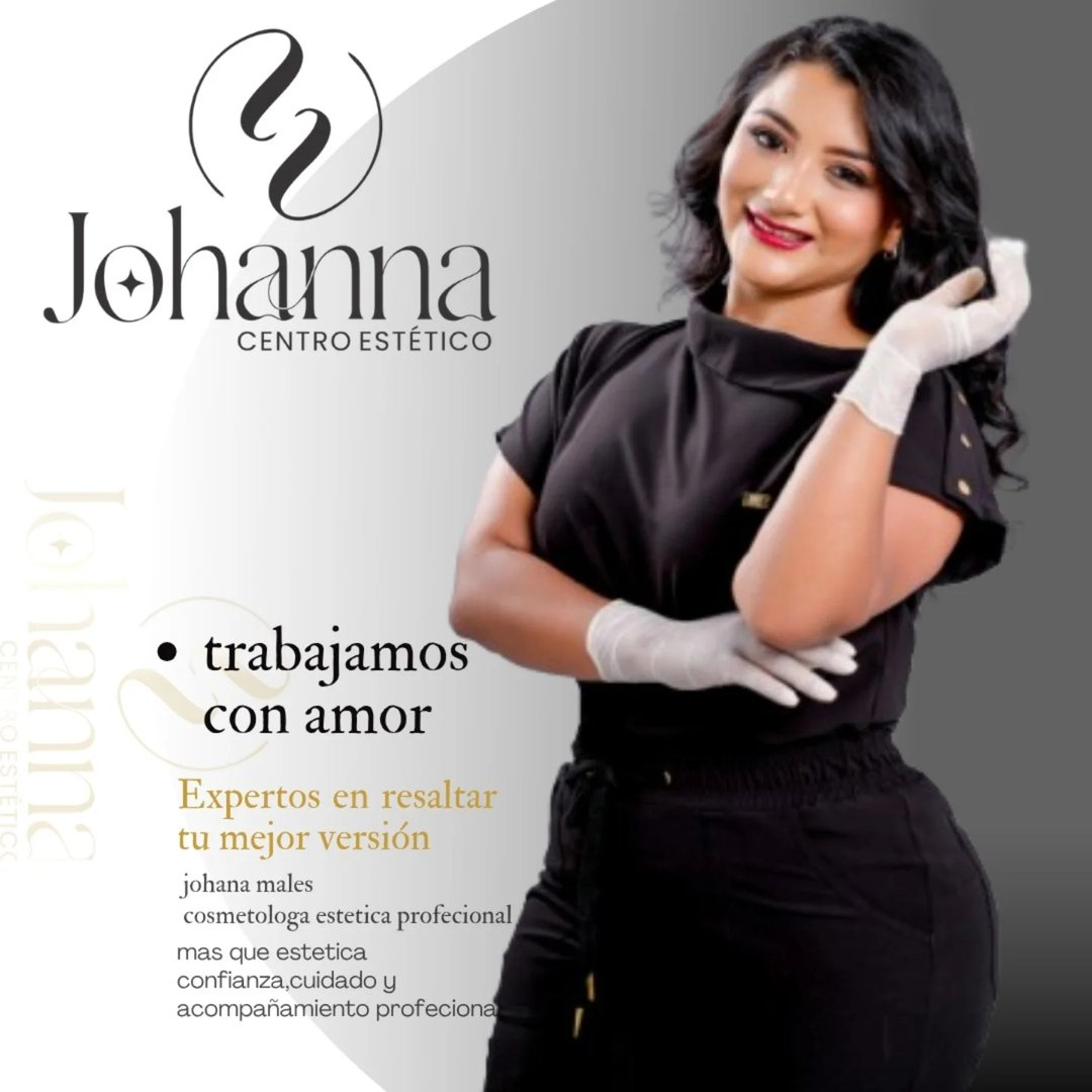 Johanna, profesional de Centro Estético, con su uniforme de trabajo